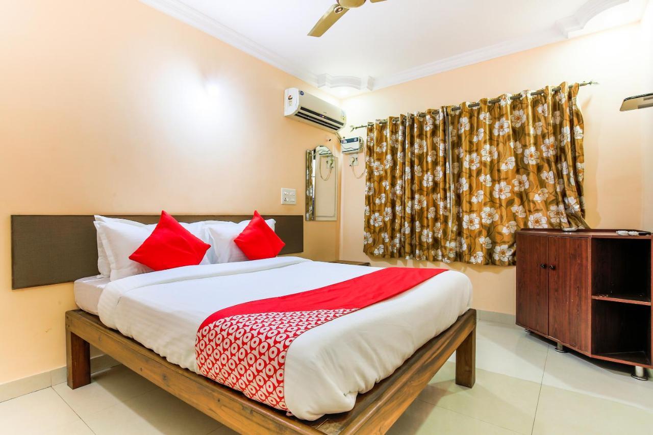 Oyo 23035 Srinivas Residency Hotell Madgaon Exteriör bild